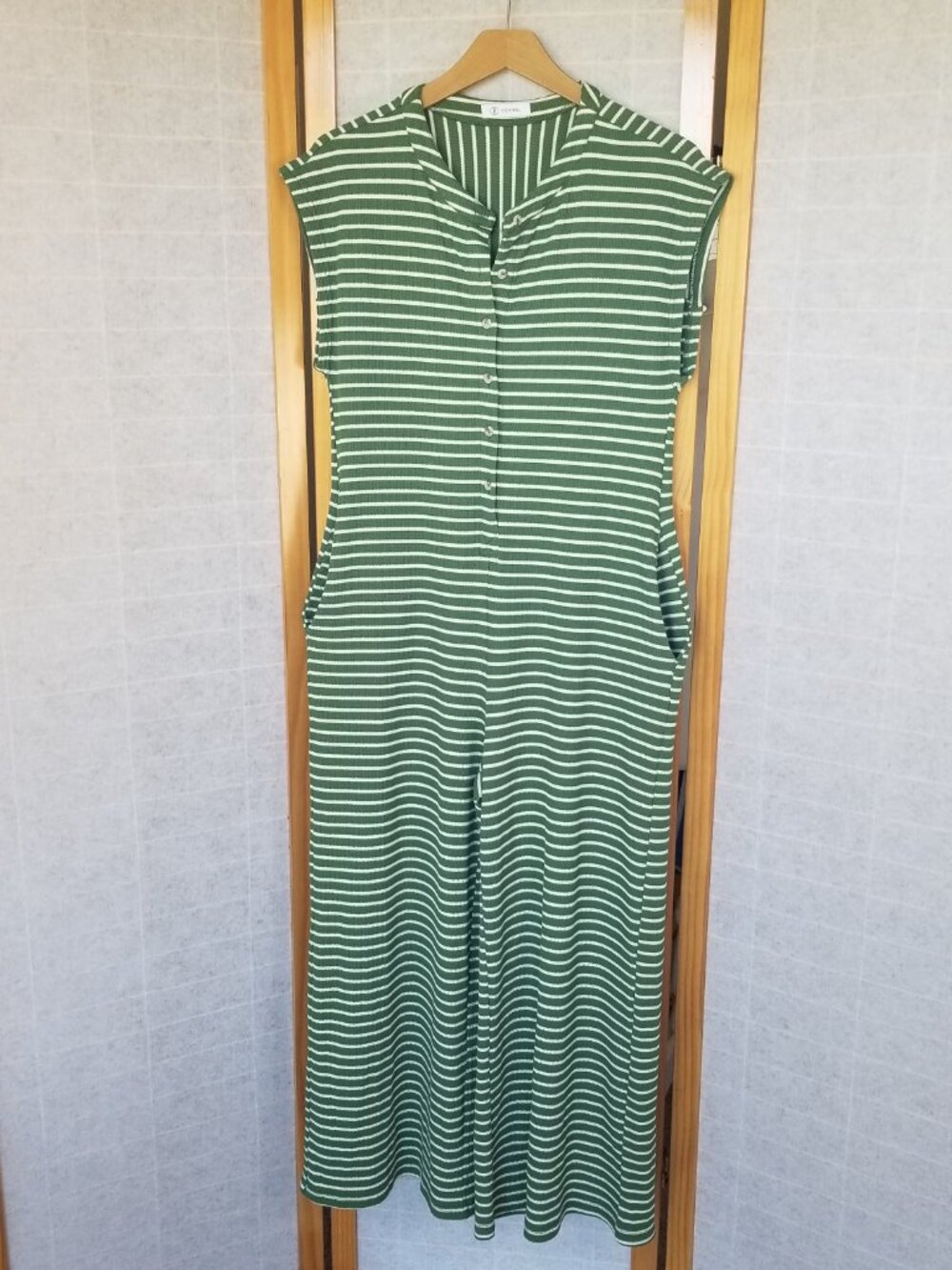 Cicy Bell Striped Wide Leg Jumpsuit Green Button Up Size Large